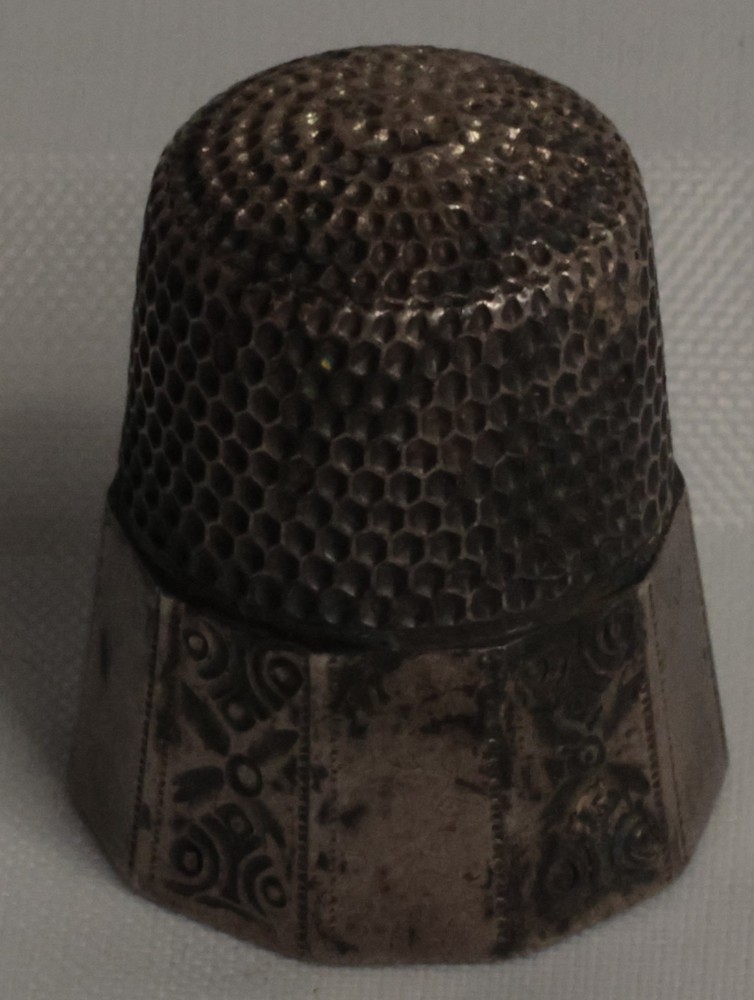 Vintage Sterling Silver Thimble Size 8