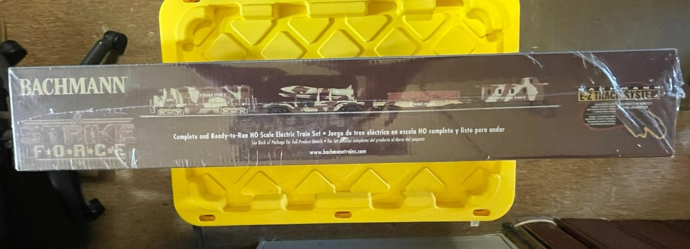 BACHMANN HO #00752 - Strike Force - Military Train Set