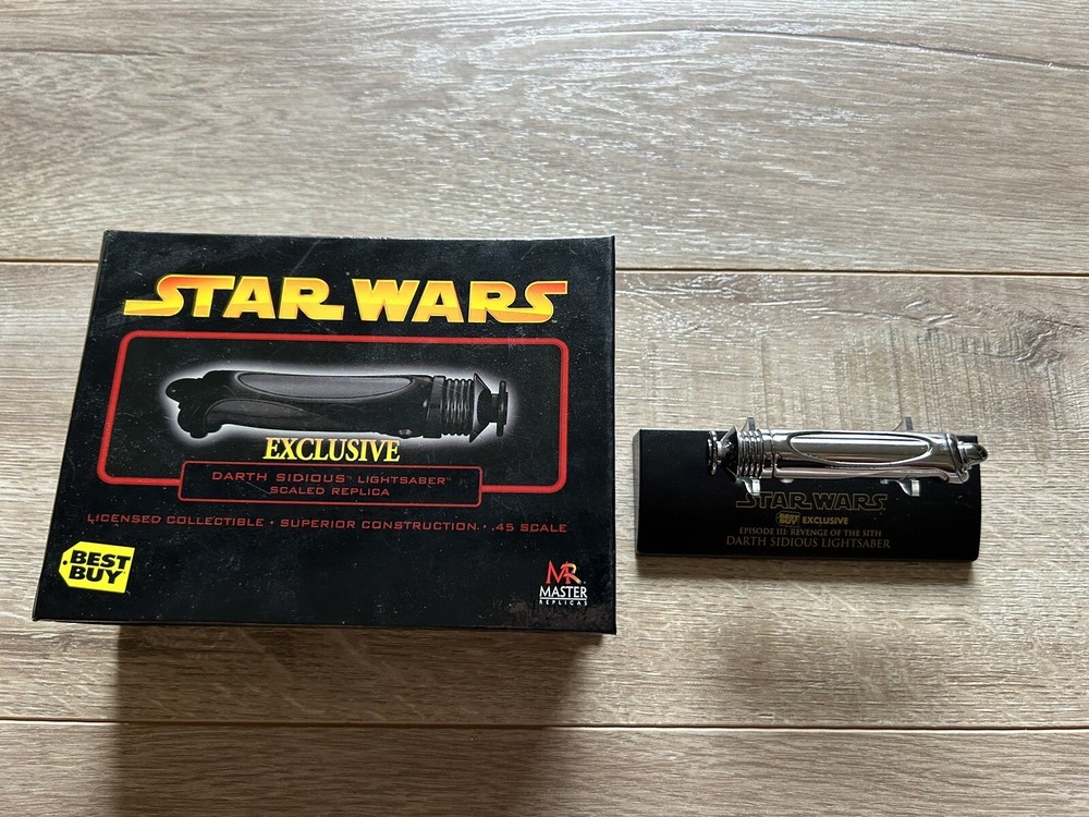 Master Replicas Star Wars Darth Sidious Lightsaber Scaled Replica Licensed