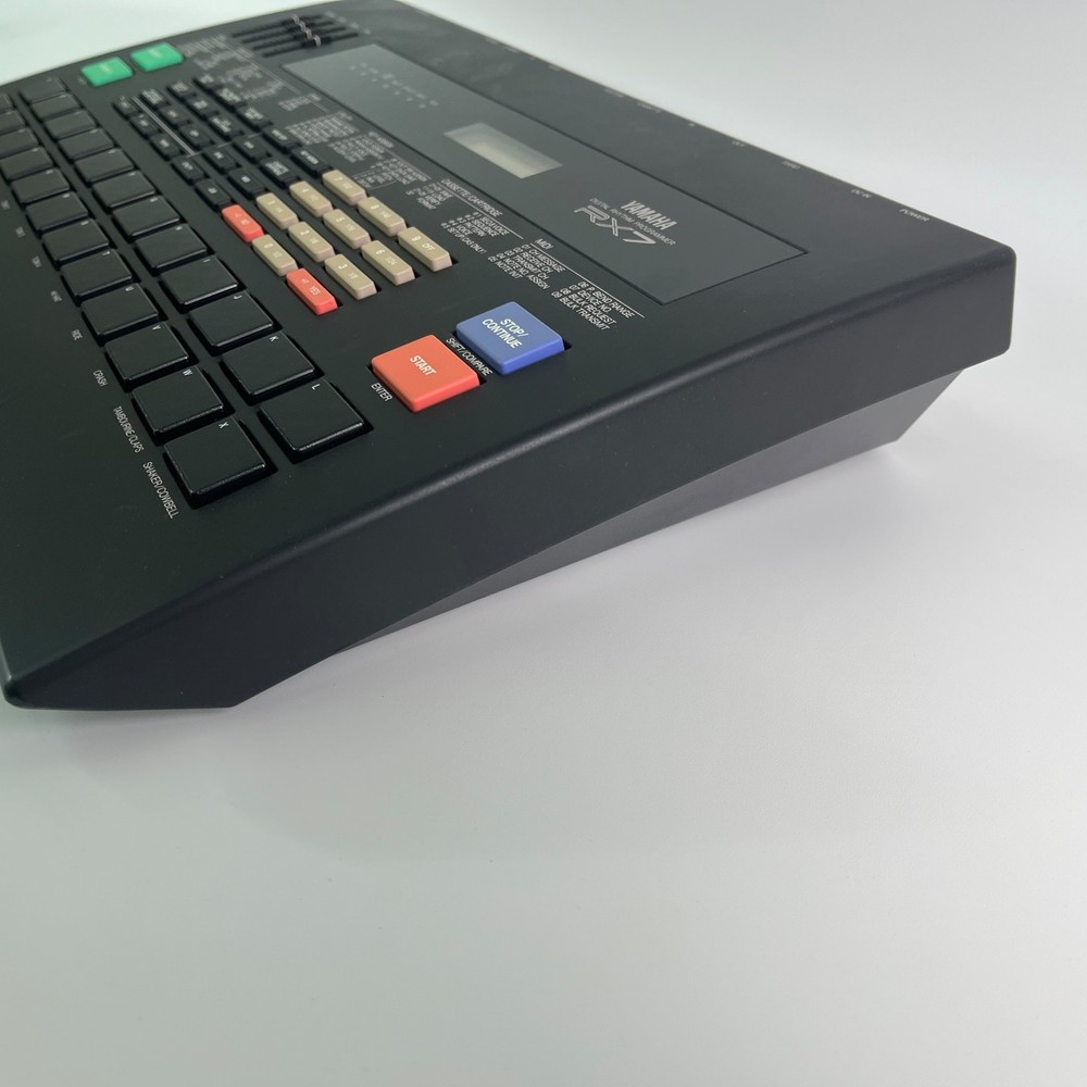 Yamaha RX7 Drum Machine Rhythm Machine [Power-on test confirmed, No Battery]