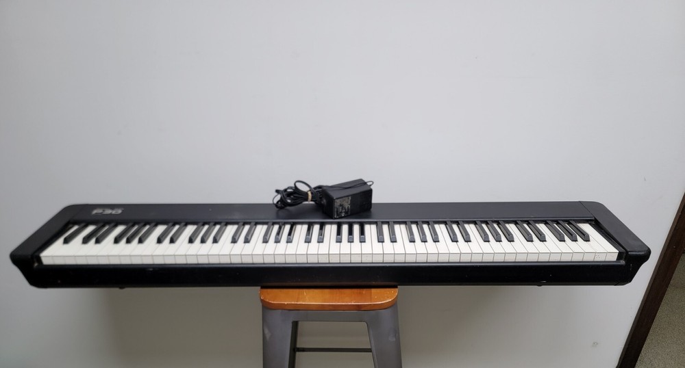 Technics SX-P30 88-Key Digital Piano, Keyboard b-x