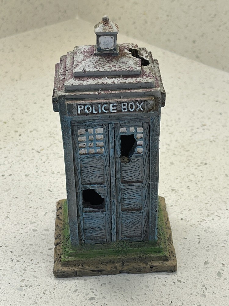 Old Style Police Box Aquarium Piece