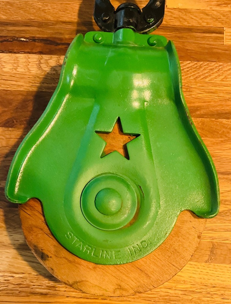 Vintage Green Starline Inc Barn Pulley