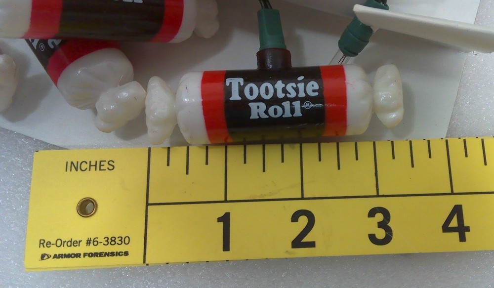 1990’s Vintage Tootsie Roll Halloween Candy 10 String Light Set NOS