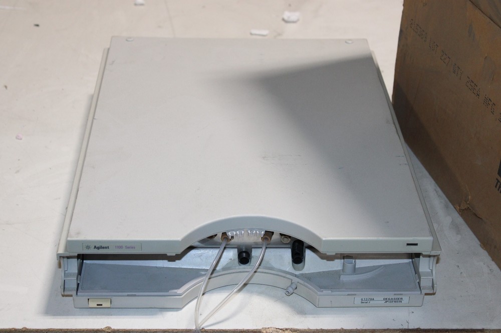 Agilent 1100 Series HPLC G1379A Micro Degasser