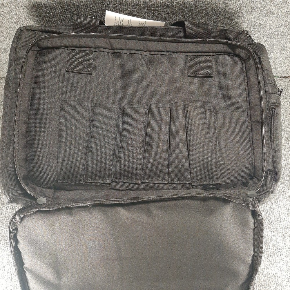 Pistol Range Bag USCCA 600D Black 5 Pocket Inner Case Shoulder Strap Inside NWT
