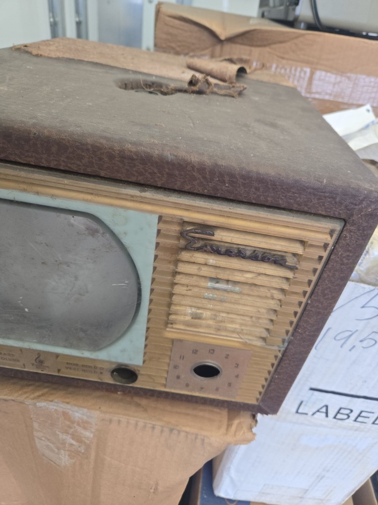 Vintage Emerson 600 Television