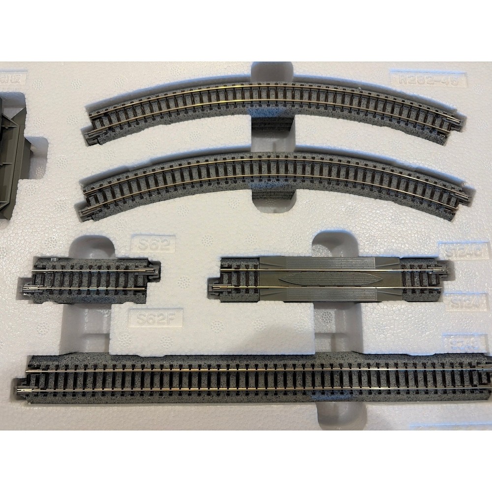 KATO 20-864 N Scale Inner Oval Set Variation V5 Inside Loop Track