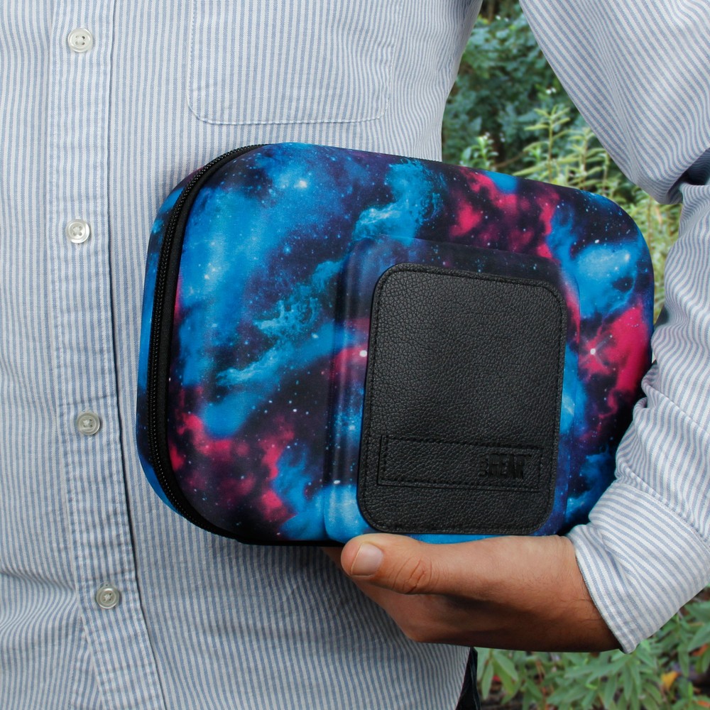 Toiletry Organizer with Customizable Storage Pockets & Protective Hard Shell