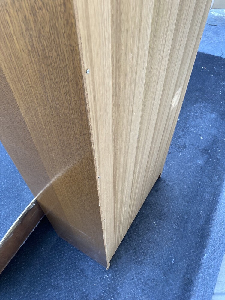 00001 Modern Bookcase Curio Cabinet