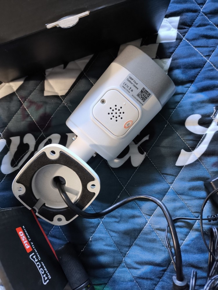 IHoumi P150 Outdoor Security Camera