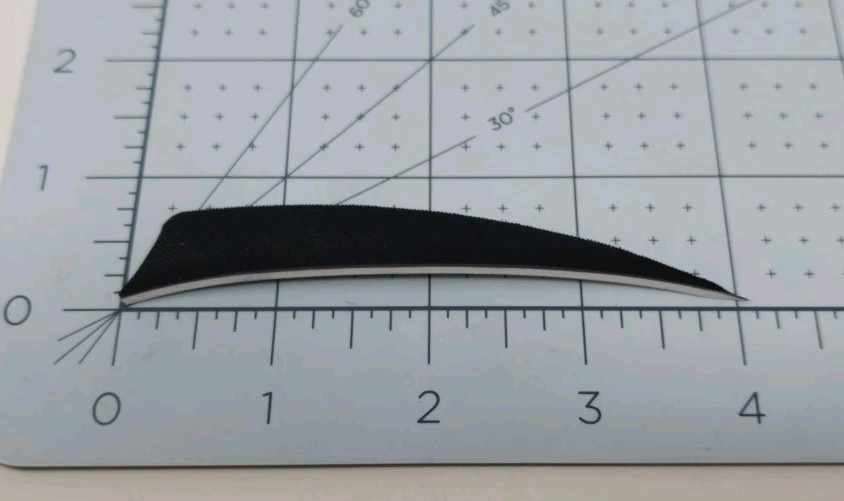 100 Pack Bullseye Archery Feathers 4" Right Wing: Shield Solid PSE Black