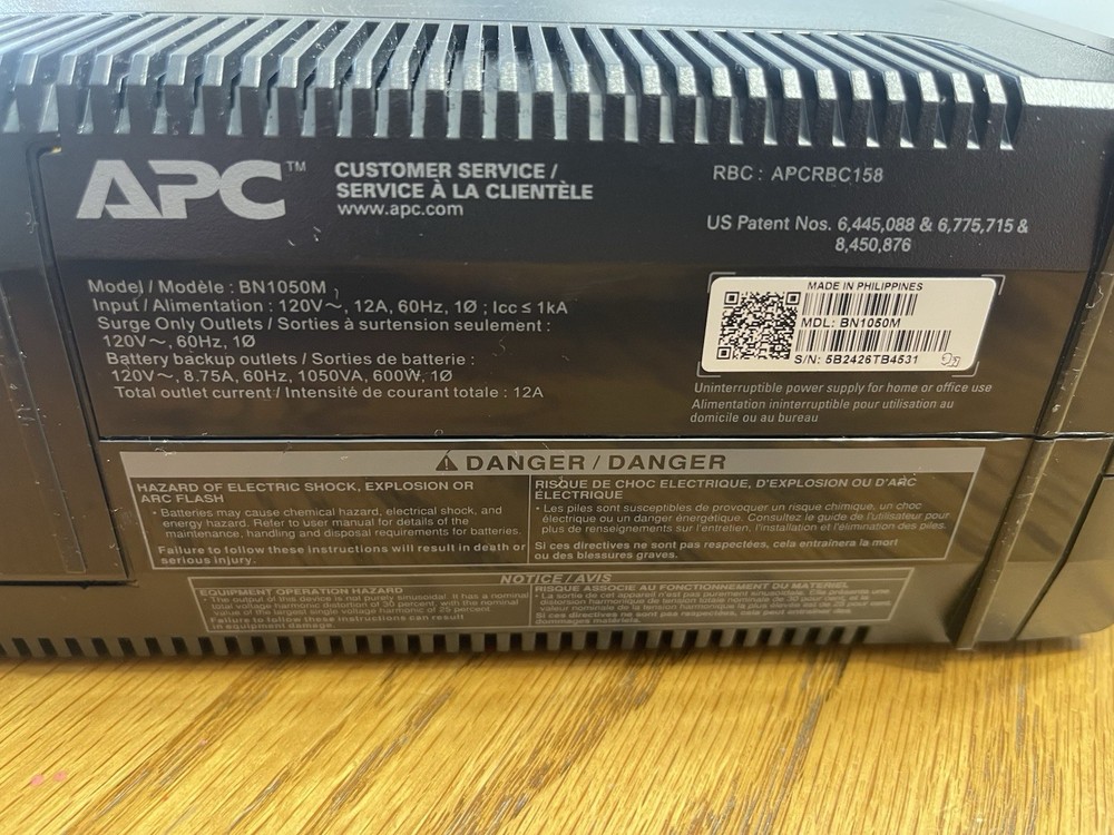 apc by schneider electric Back-UPS 1050