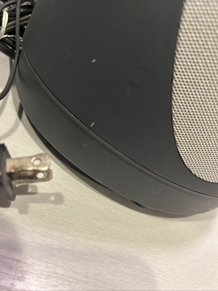 Harmon Kardon Model HK695-01 Computer Multimedia Subwoofer/Speaker Set Working