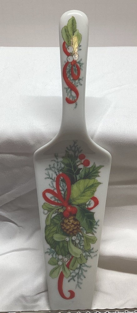 Andrea by Sadek Ceramic Holiday Cake Server