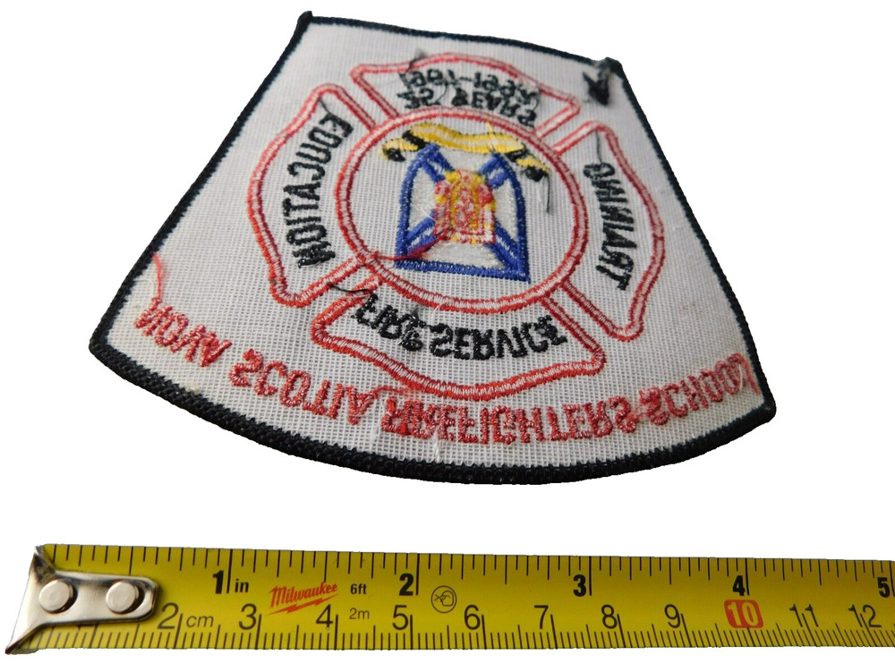 NOVA SCOTIA FIREFIGHTERS SCHOOL TRAINING 25 YEAR 1967 92 PATCH SHOULDER CREST