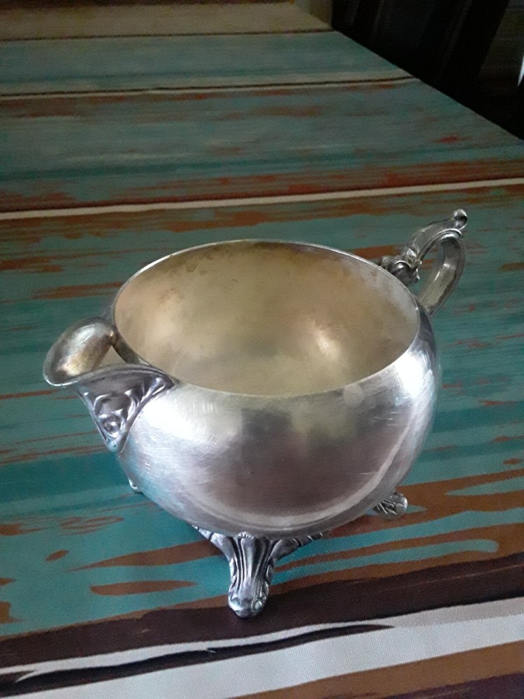 Vintage International Silver Co. Footed Creamer