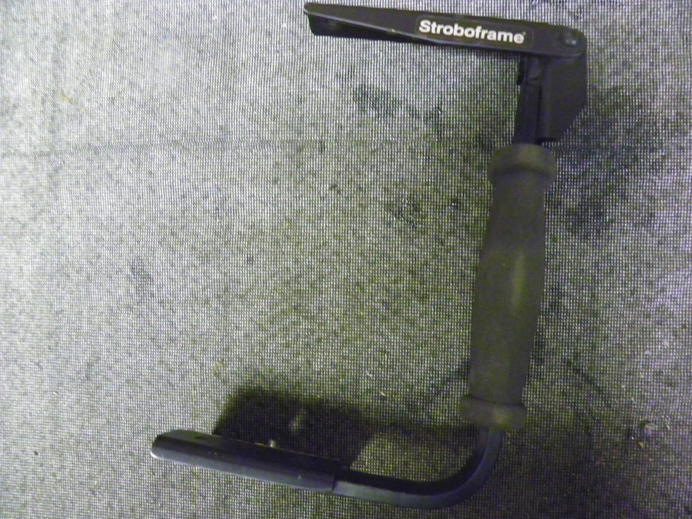 Stroboframe Flash Bracket