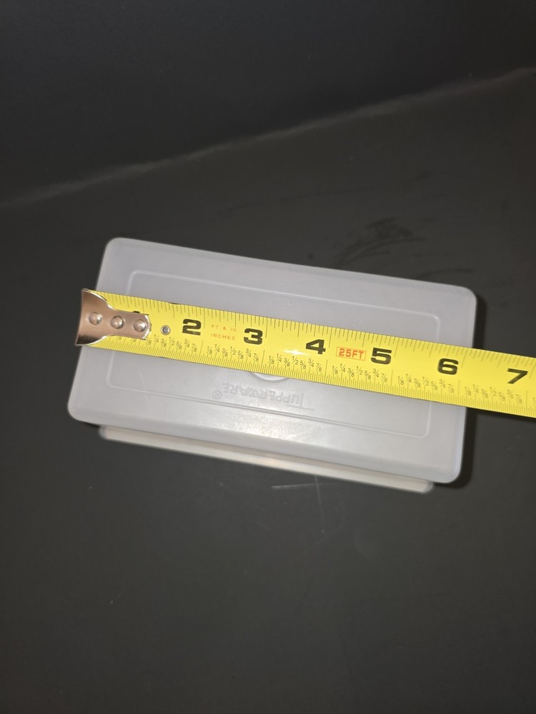 Tupperware White Plastic Rectangular Covered Butter Dish 7" x 3" Dishwasher Safe