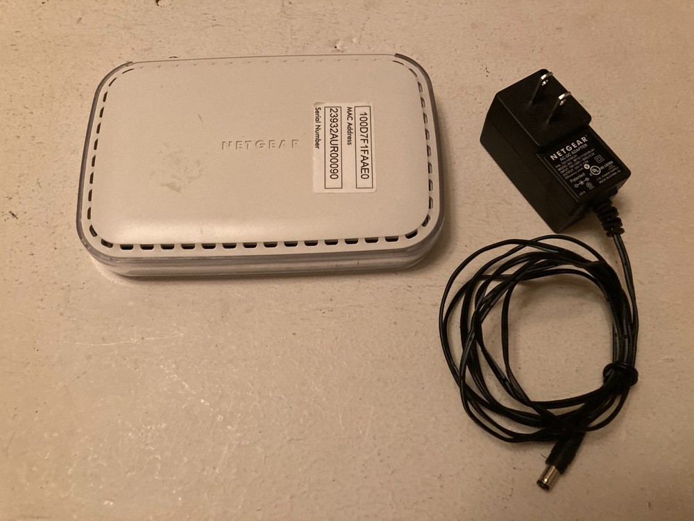 Netgear CMD31T Cable Modem Router High Speed Internet Comcast Xfinity