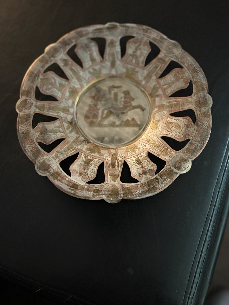 Decorative Silver Alloy Bowl with Intricate Cutout Design