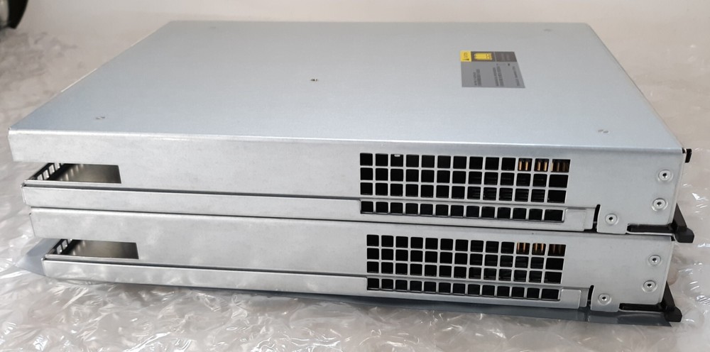 Pair of NetApp 111-00190+B1 SAS JBOD Controller