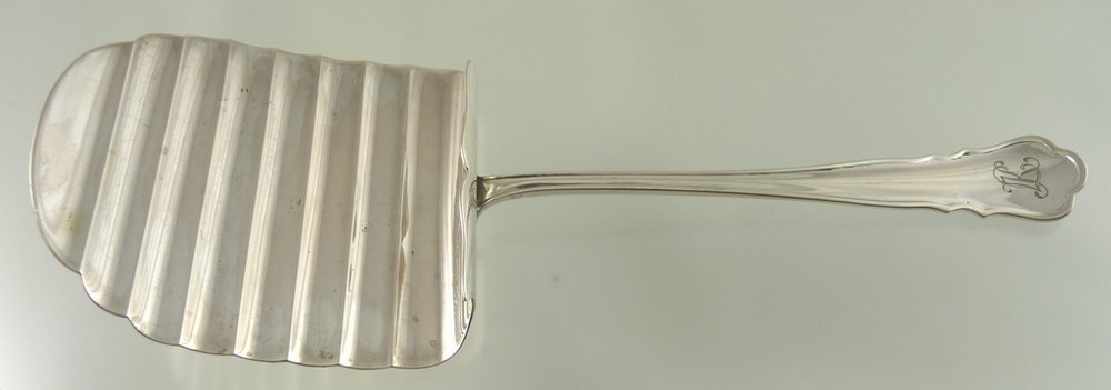 CHIPPENDALE LARGE ASPARAGUS SERVER 800 SOLID SILVER BY MH WILKENS GERMANY