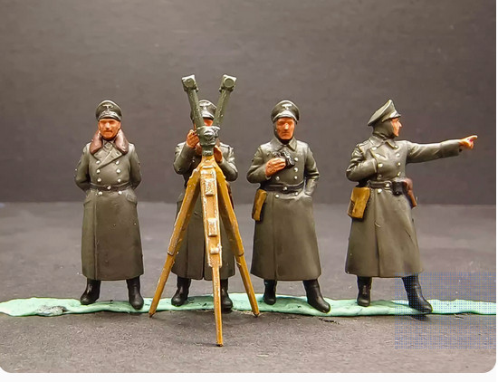 1/72 WWII German Army Command 4PCS Soldiers Painted Model