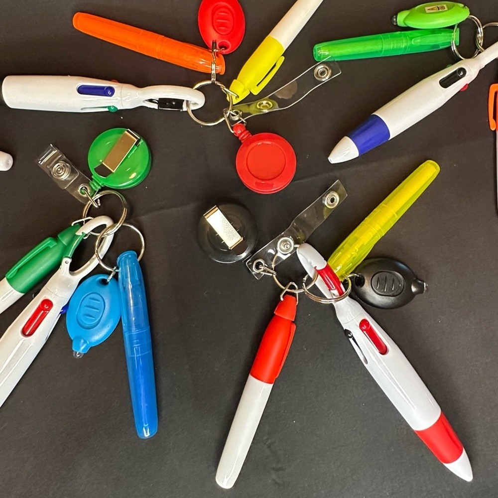 Multicolor Retractable Badge Holder Pen Set