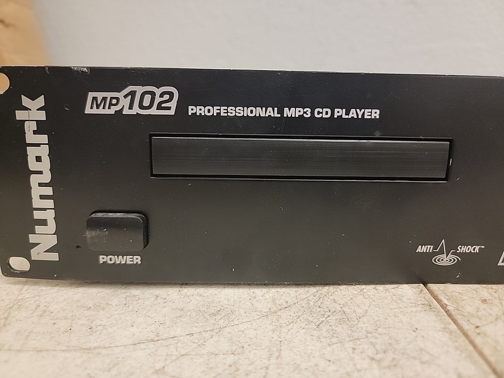 NUMARK MP102 Professional MP3 CD Player Rack Mount