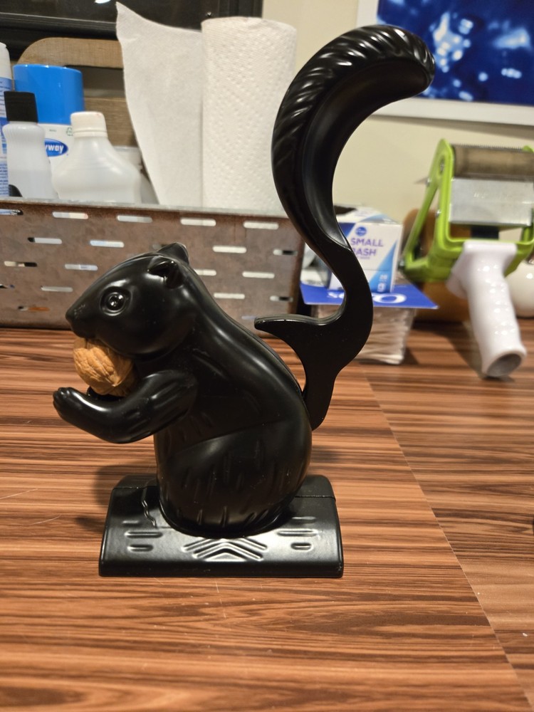 All Metal Squirrel Nut Cracker Black 6"