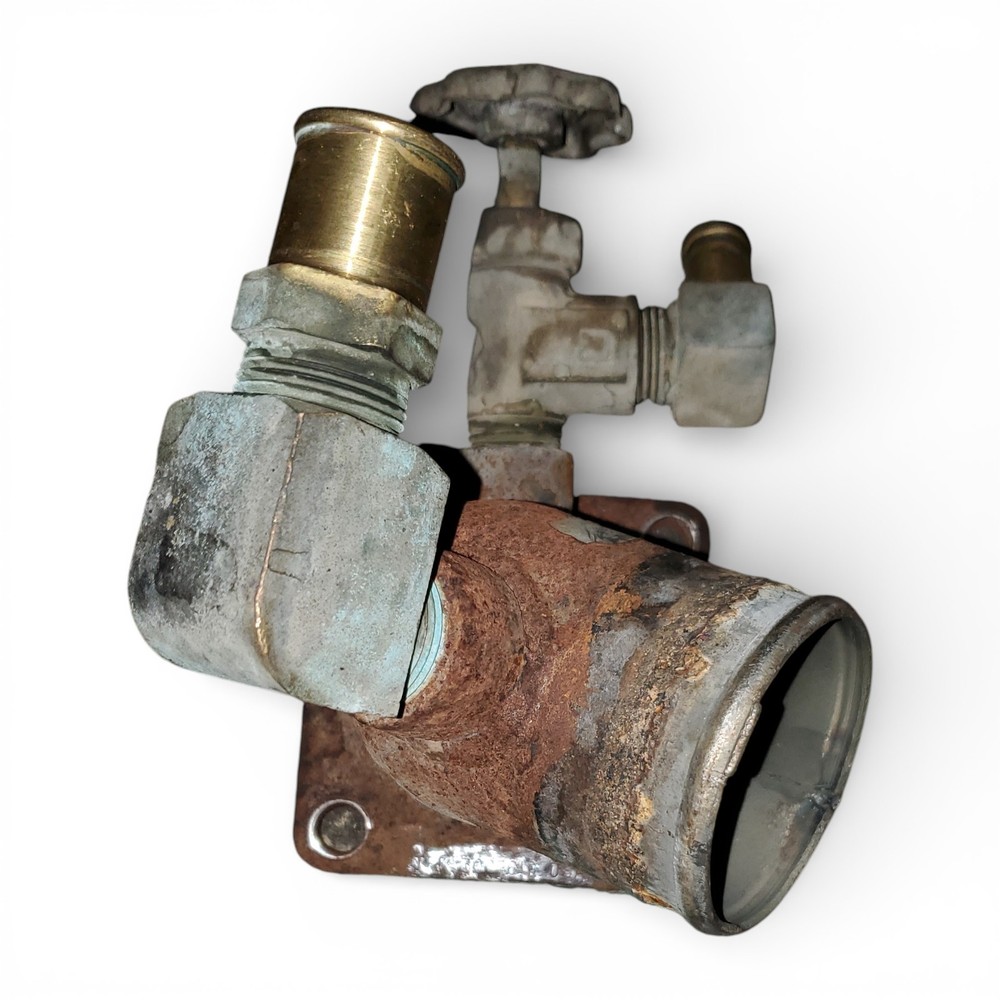 Used Cummins N-14 Water Connection - 3027610