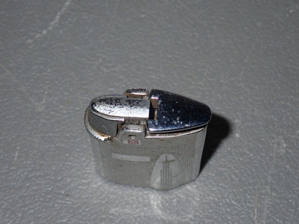 Vintage Ronson Starflame Varaflame Lighter