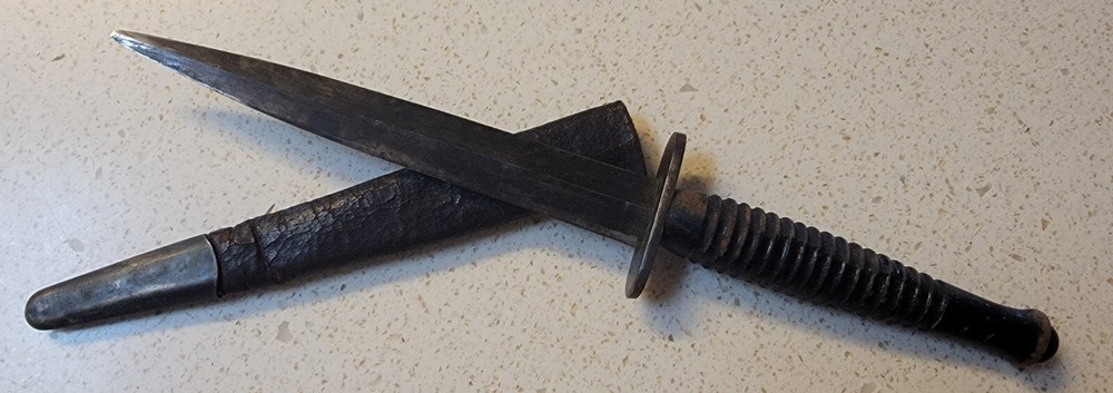 WWII British Fairbairn Sykes Knife - 3rd Pattern Commando Dagger