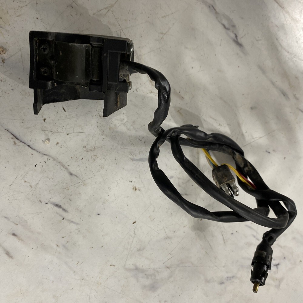 1996 96 ARCTIC CAT TRIPLE ZRT 600 SNOWMOBILE Handlebar light switch #2