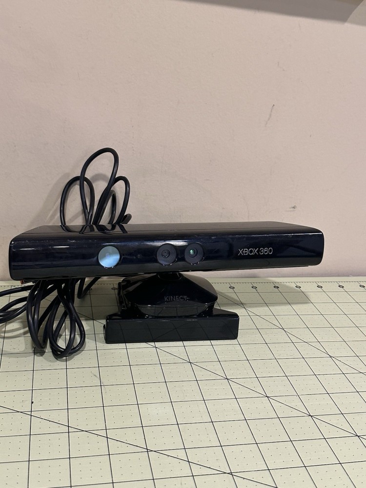 Microsoft 1414 Xbox 360 Kinect Sensor Bar Only - Black