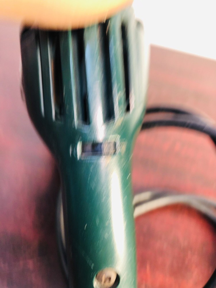 BLACK & DECKER 3/8" Variable Speed Drill Model 7190 Reversible With Chuck