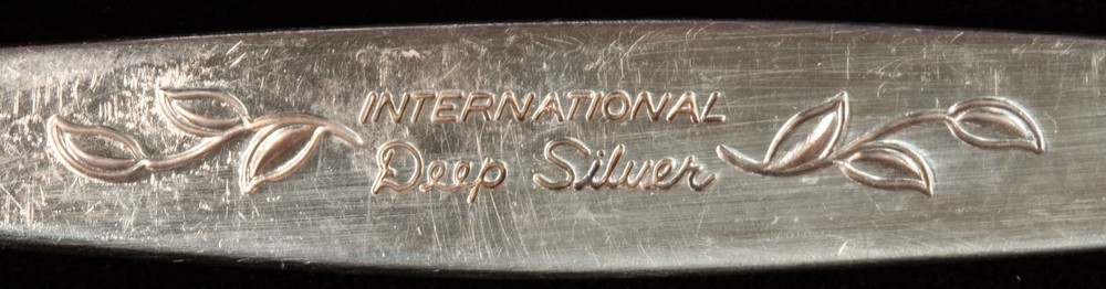 International Deep Silver LAUREL MIST Silverplate Ladle