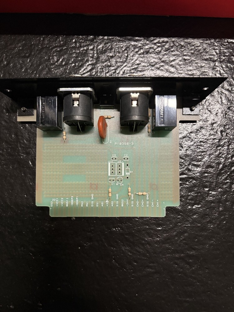 Crown P.I.P.-102 Programmable Input Processor *BRAND NEW OPEN BOX*