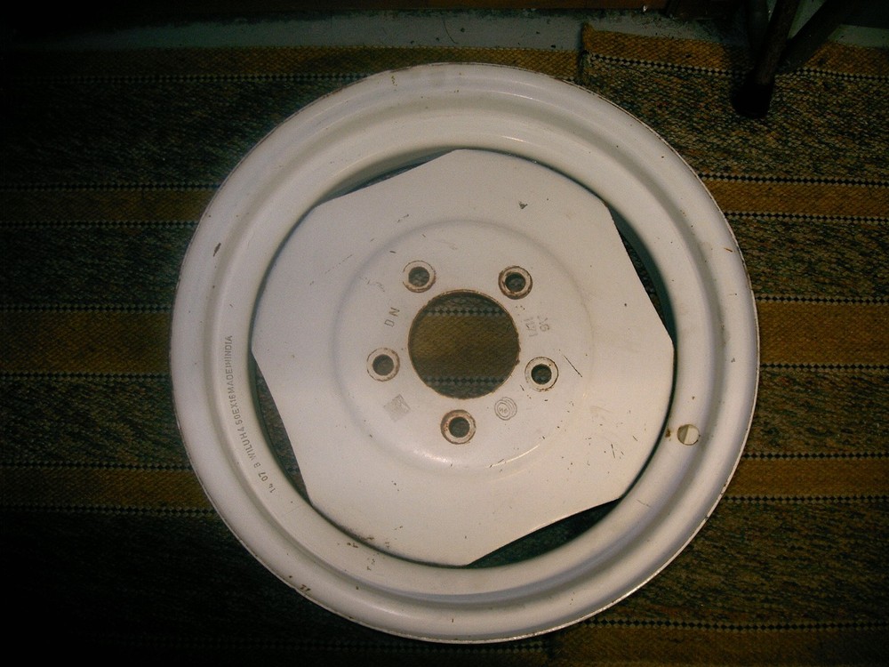 5 Lug 16x4.5 Implement Tractor Wheel