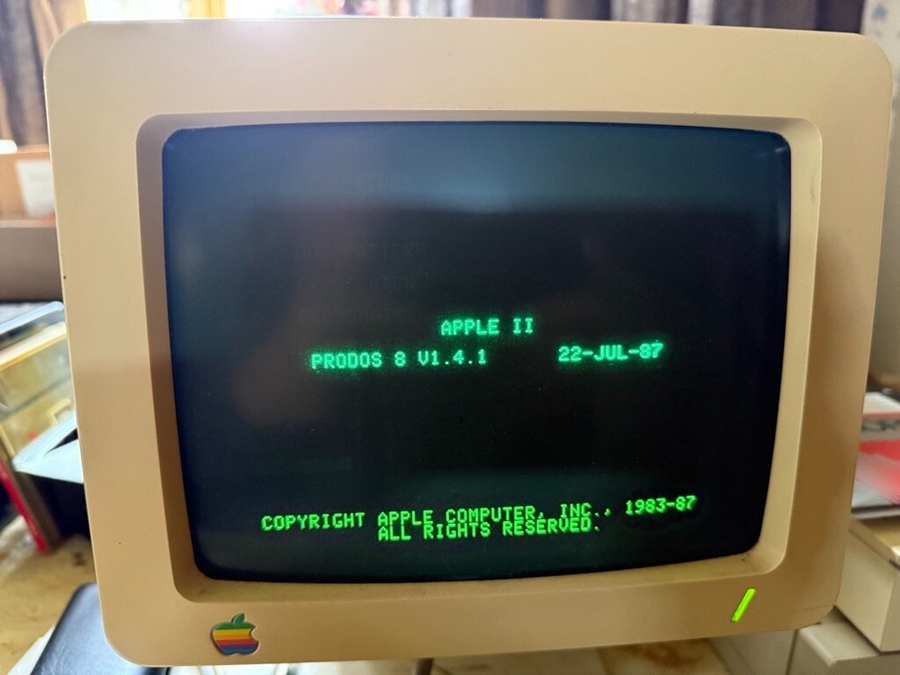 Apple 2 software: PUBLIC DOMAIN EXCHANGE - Yo Yo Duck - 5.25 disk