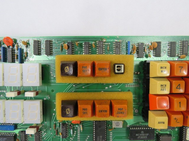 Microflex 4218 Control Board w/ Keypad *Missing Keys* USED