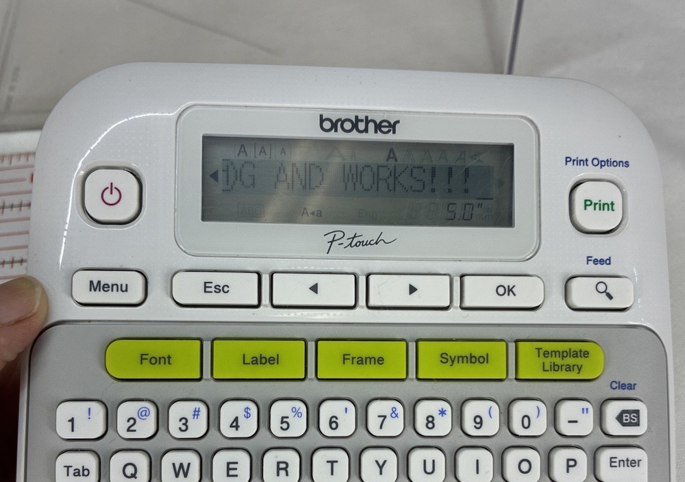 Brother P-Touch PT-D210 Handheld Label Maker Compact White - Tested & Working