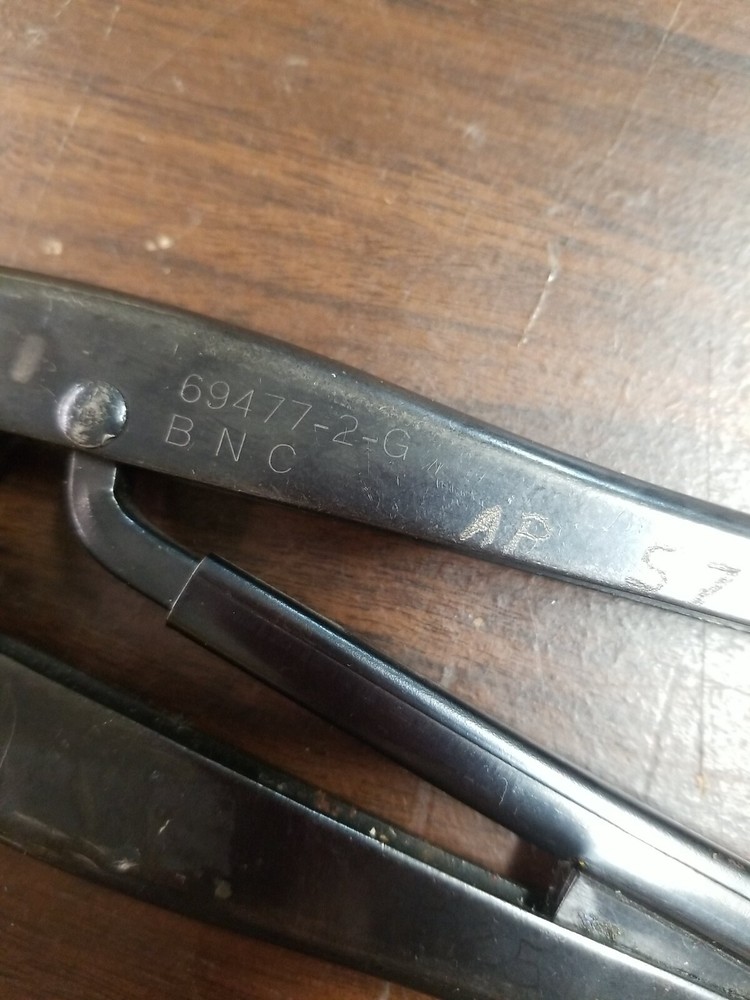 AMP 69477-2-G BNC Crimping Tool