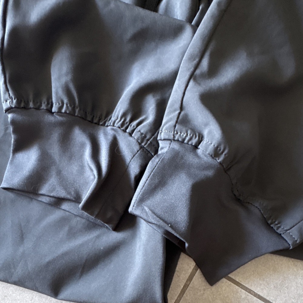 Dagacci grey Scrubs Set Medium Polyester Spandex Pants & Cap