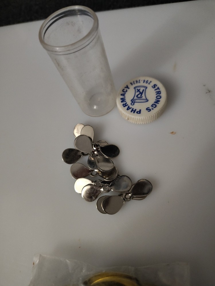 🔥 VINTAGE LOT ( LURE MAKING COMPONENTS ) SEE PHOTOS