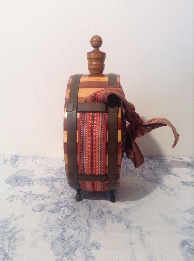 Decorative Carved Wooden Drinks Flask / Decanter (3993)