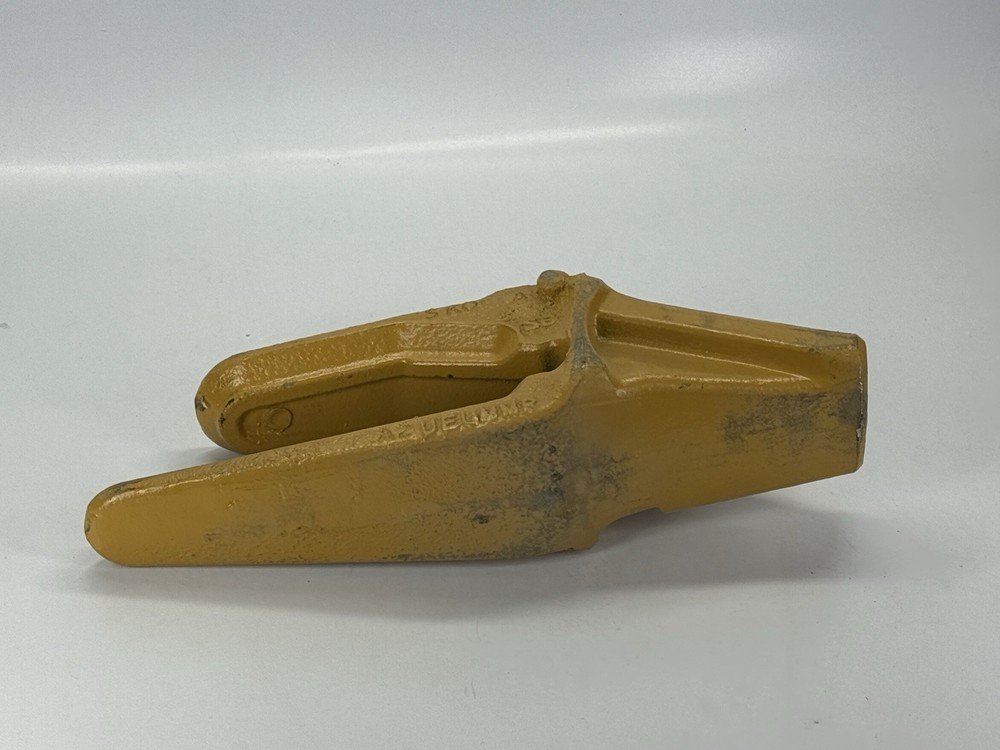 CAT 220-9104 Bucket Adapter - NEW