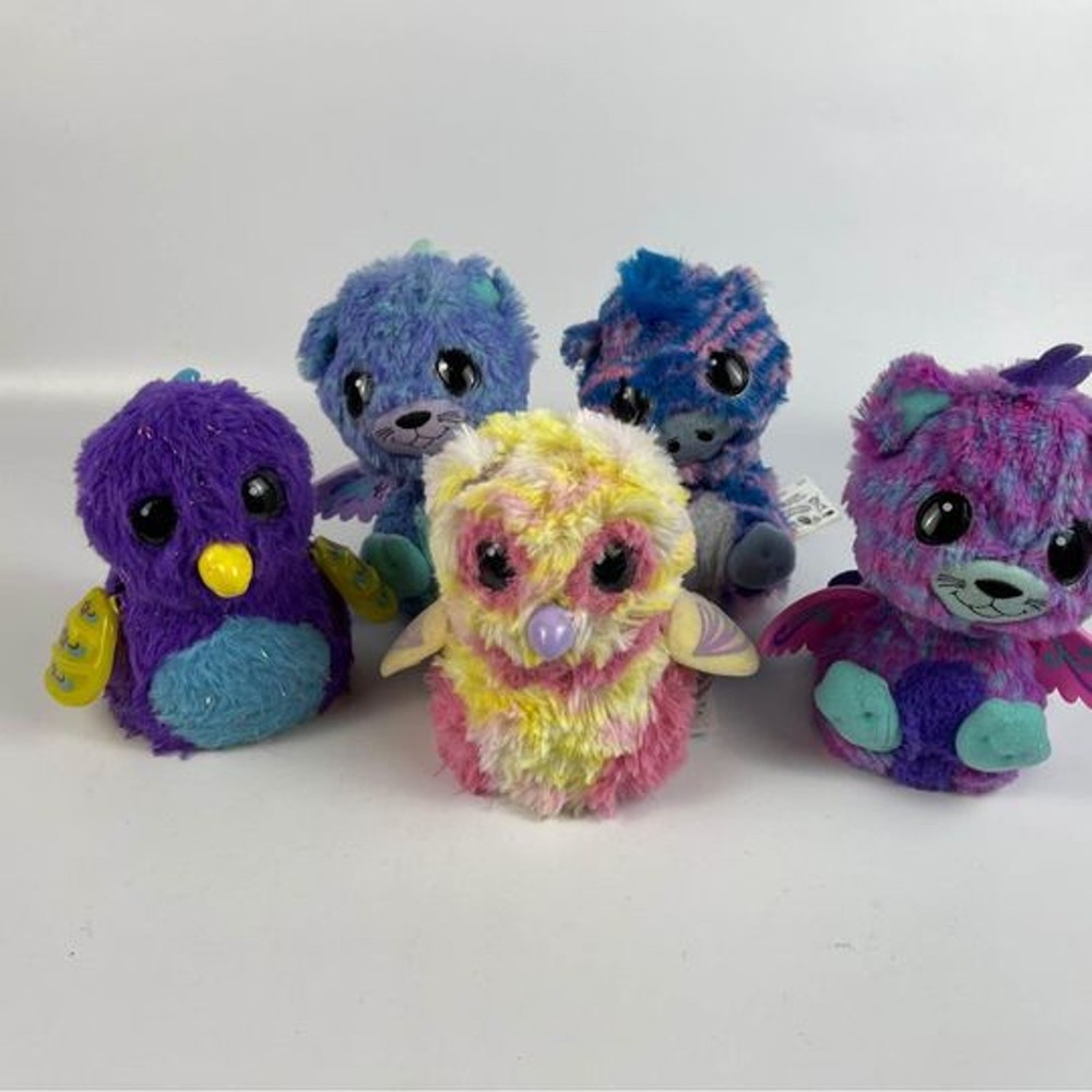 Five Hatchimals; See Description