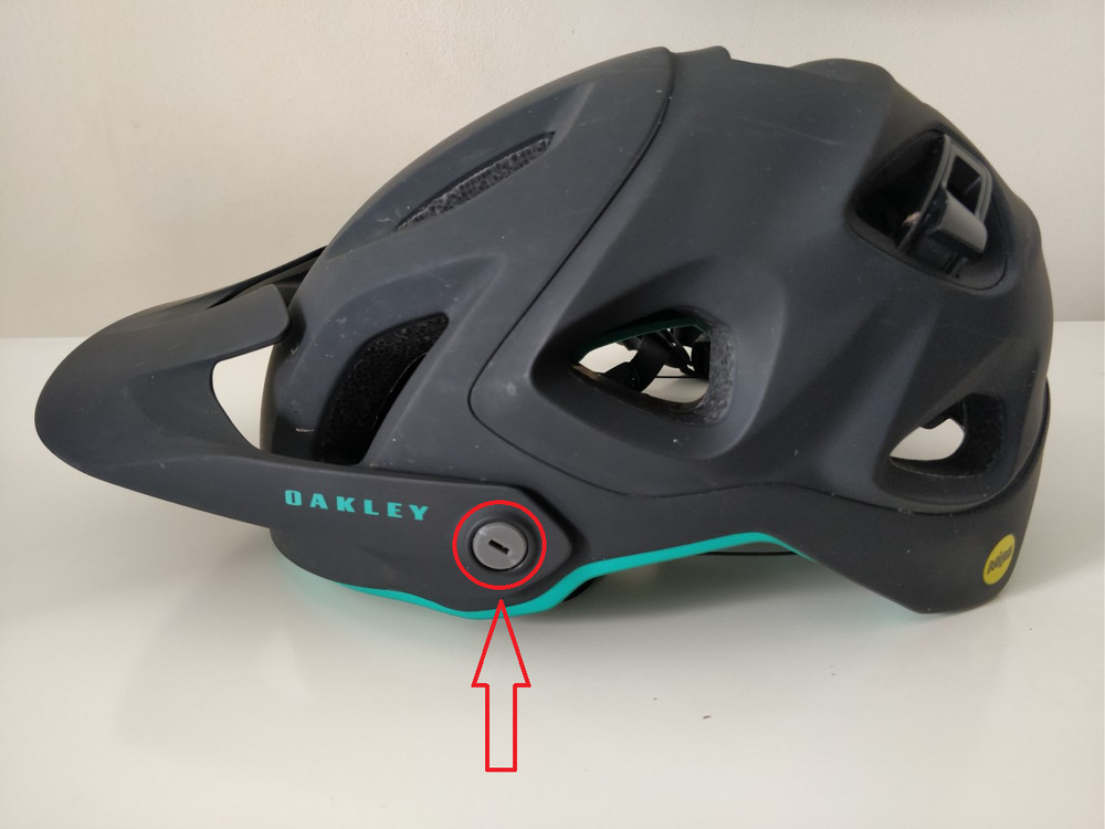 Oakley DRT5 Helmet Visor Replacement POLYCARBONATE sleeve nuts (x4)